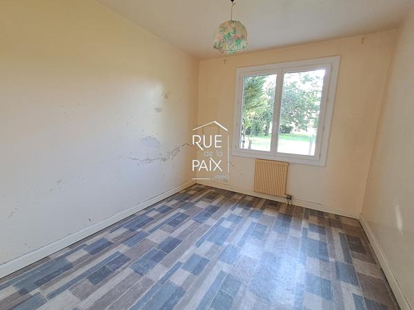86230 SERIGNY Maison de plain pied 4 chambres Serigny + Jardin de plus de 1600 m²