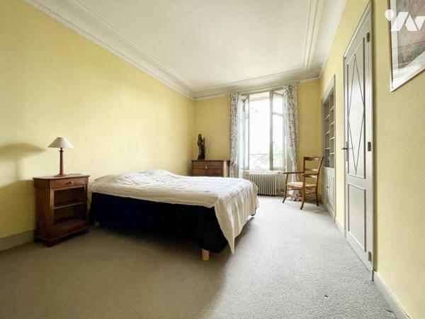 Appartement 5 pièces 159 m² + garage - MONSELET