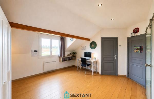 EXCLUSIVITE - DIVONNE-LES-BAINS - Appartement 4 pièces en duplex de 102 m² -  529.000 €