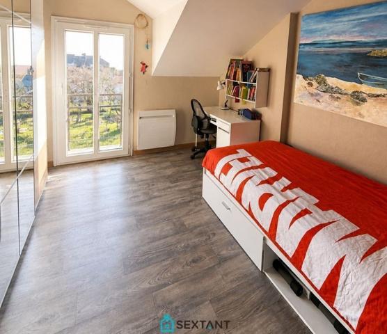 EXCLUSIVITE - DIVONNE-LES-BAINS - Appartement 4 pièces en duplex de 102 m² -  529.000 €