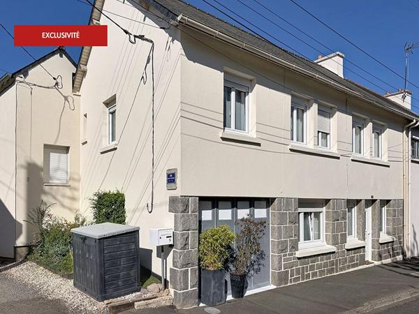 SAINT-BRIEUC - Maison rénovée avec soin - 4 chambres, vie de plain-pied et jardin intimiste