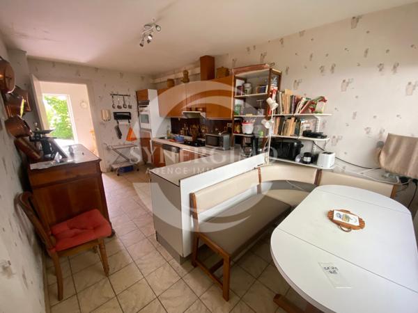 Camps-sur-l'Isle (33660) Maison familiale de 149 m²