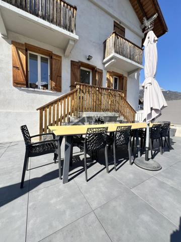 À vendre - Charmant souplex de 105m2 avec jardin, cave et parking