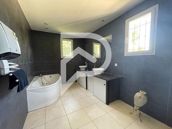 Maison 7 pièces 200 m2