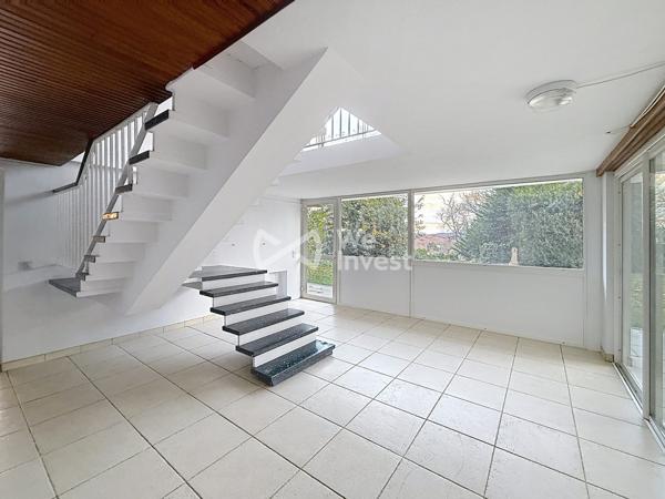 Grande maison d'architecte T6 sur 2517 m² de terrain