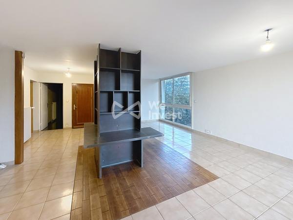 Grande maison d'architecte T6 sur 2517 m² de terrain