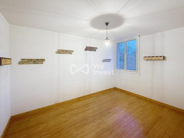 Grande maison d'architecte T6 sur 2517 m² de terrain