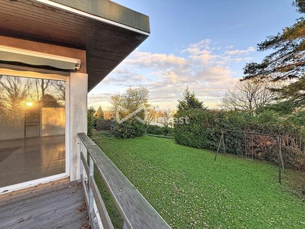Grande maison d'architecte T6 sur 2517 m² de terrain