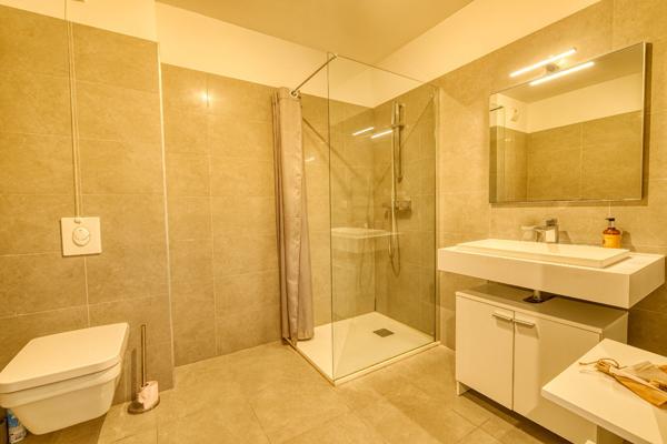 Appartement Bastia 2 pièces Bastia centre ville ancien - terrasse - stationnement