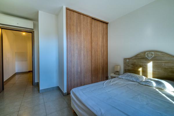 Appartement Bastia 2 pièces Bastia centre ville ancien - terrasse - stationnement