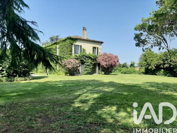 Maison à vendre 10 pièces 355 m² Port-Sainte-Foy-et-Ponchapt