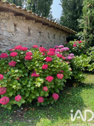 Maison à vendre 10 pièces 355 m² Port-Sainte-Foy-et-Ponchapt