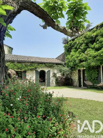 Maison à vendre 10 pièces 355 m² Port-Sainte-Foy-et-Ponchapt