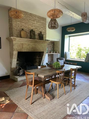 Maison à vendre 10 pièces 355 m² Port-Sainte-Foy-et-Ponchapt