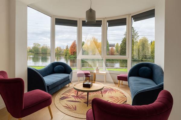 Maison 9 pièces 232 m2