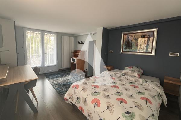 Maison 9 pièces 232 m2