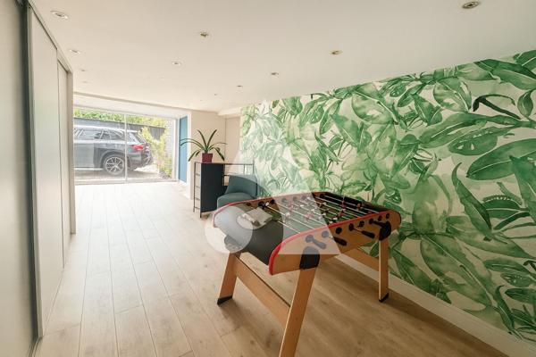 Maison 9 pièces 232 m2