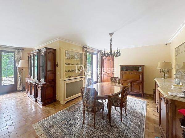 À vendre - maison familiale à Montfermeil