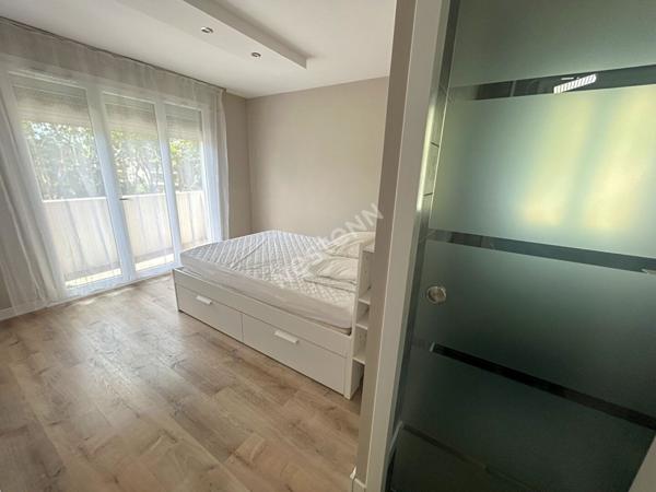 Appartement Villeurbanne MARENGO 88 m² - T4 - Balcon - garage et place de parking