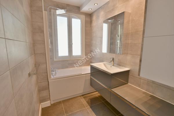 Appartement Villeurbanne MARENGO 88 m² - T4 - Balcon - garage et place de parking