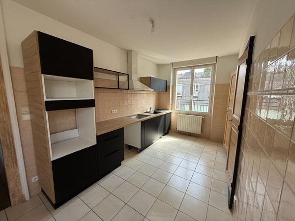 Maison 7 pièces 212.3 m2