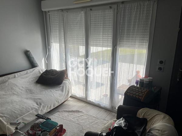 TERRAIN 2084m2 - MAISON et 2 APPARTEMENTS