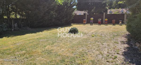 TERRAIN 2084m2 - MAISON et 2 APPARTEMENTS