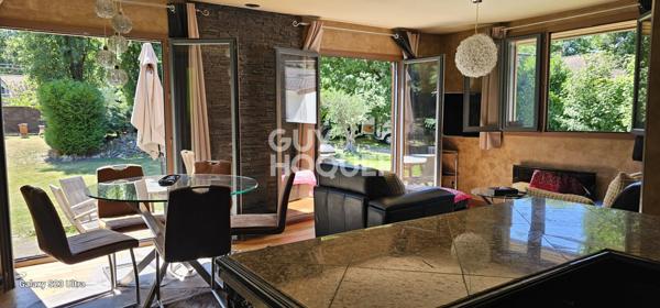 TERRAIN 2084m2 - MAISON et 2 APPARTEMENTS