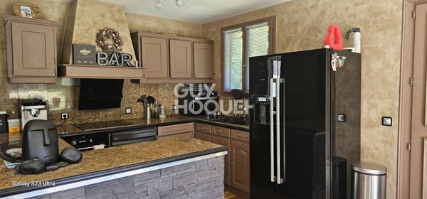 TERRAIN 2084m2 - MAISON et 2 APPARTEMENTS