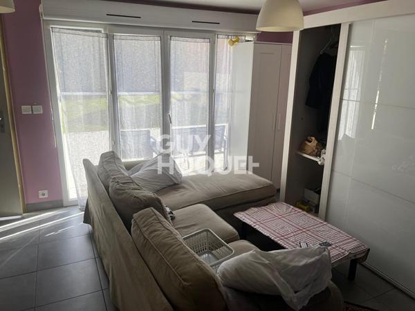 TERRAIN 2084m2 - MAISON et 2 APPARTEMENTS