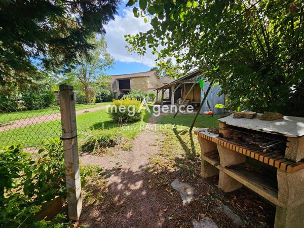 Maison à Loudun, 86200 - 5 pièces 128m²