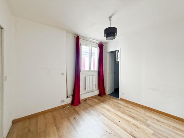 Saint-Arnoult-en-Yvelines Centre - Appartement 2 pièces de plain-pied