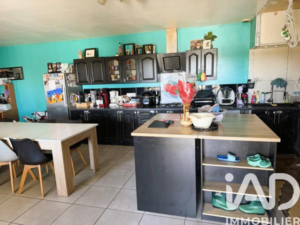 Maison à vendre 5 pièces 149 m² Pougne-Hérisson