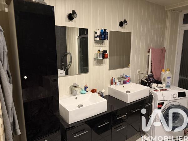 Maison à vendre 5 pièces 149 m² Pougne-Hérisson