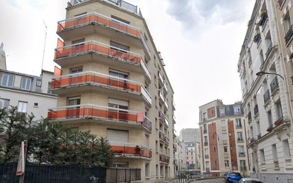 Stationnement à vendre    11,60 m2 Paris 19