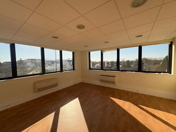 Montargis Bureaux 80 m2 à vendre