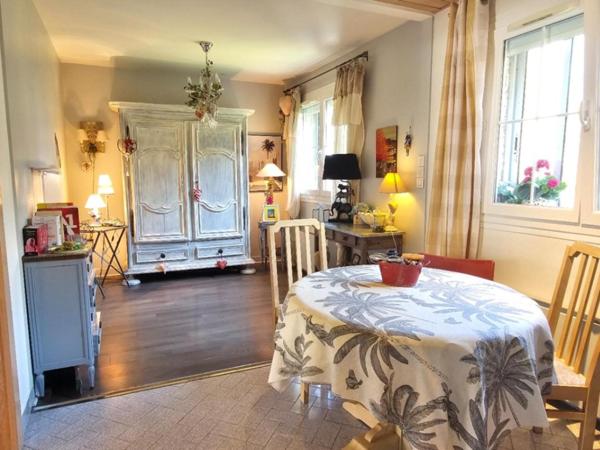 MONTFERRAND PROPRIETE FAMILIALE SUR 77A DE TERRAIN