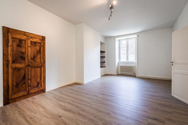 Opportunité d'investissement au coeur de Lubersac ! Lubersac