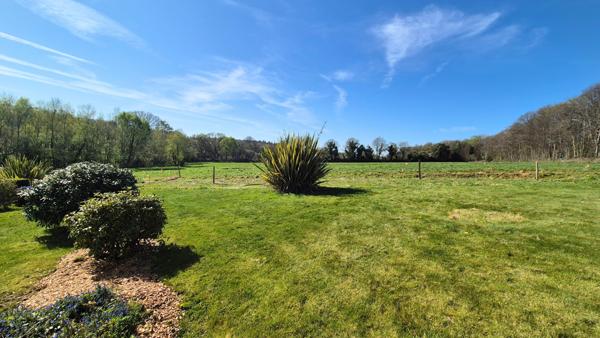 Briec (29510) Briec Proche Maison de 2001 de 90 m² sur 972 m²