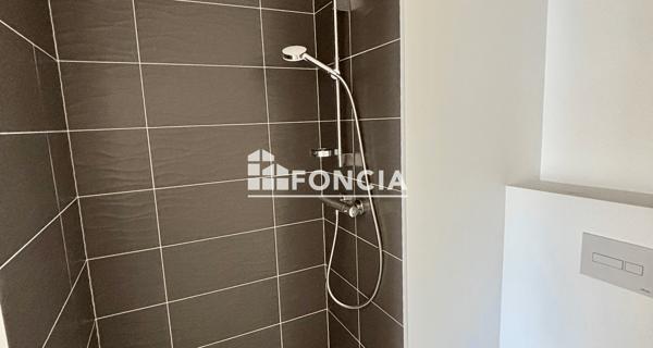 À vendre Appartement 4 pièces 94 m² - Gex 01170