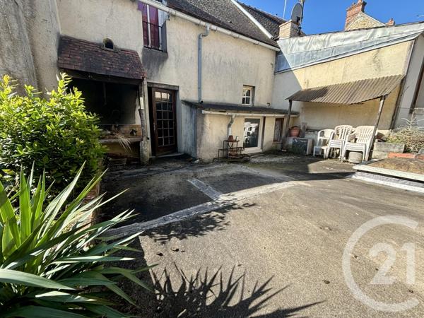 Immeuble à vendre  179 m2 LE MALESHERBOIS - 45