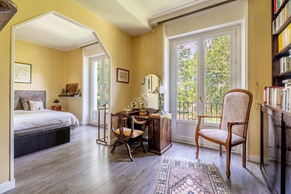 NANTES SAINTE -THERESE / AMERICAINS MAGNIFIQUE APPARTEMENT 4 CHAMBRES,BUREAU, GARAGE