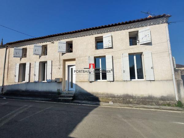 maison 3 chambres cour