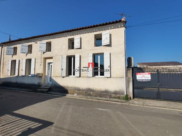 maison 3 chambres cour