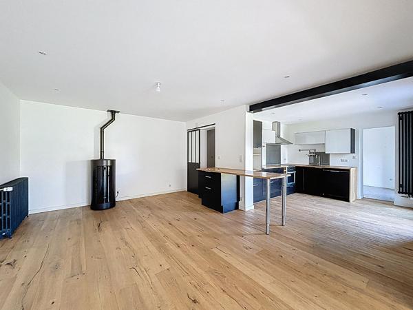 A LOUER RUE GENERAL LIZE MAISON T6 NON MEUBLE DISPONIBLE DE SUITE
