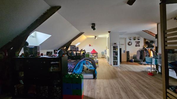 BELLE MAISON DE VILLE - SOISSONS -
