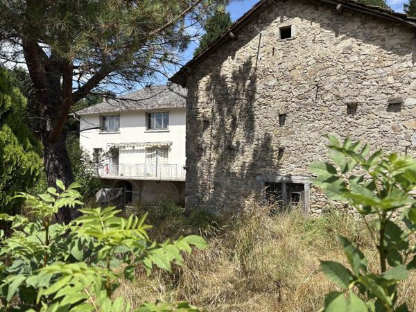 corps de ferme Saint mamet la salvetat
