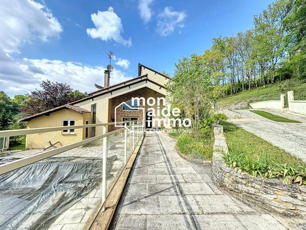 Maison d'architecte avec piscine sur 1.3 hectares