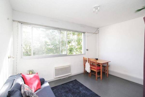 Appartement 1 pièce                                        - 44600 Saint-Nazaire Réf : 3722