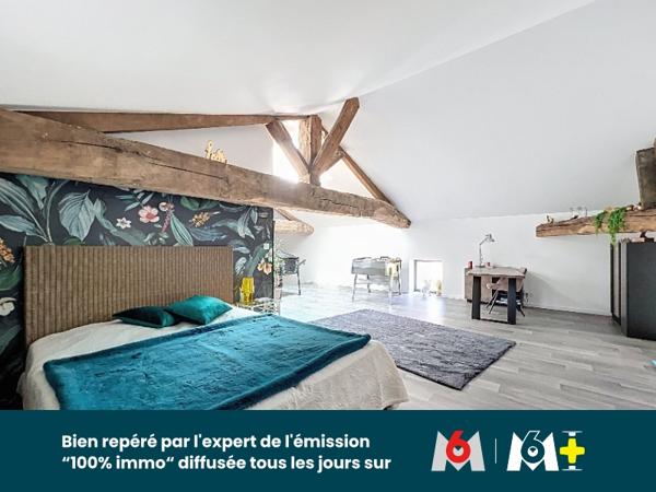 Maison 330 m² à Jassans-Riottier
